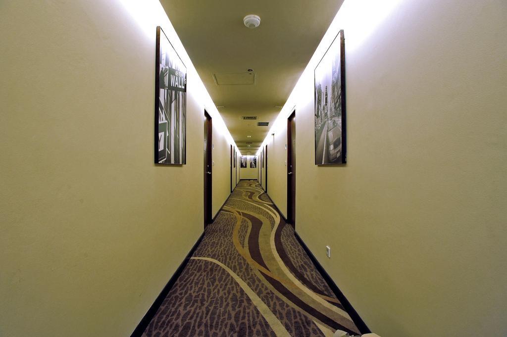 Midtown Hotel Surabaya Ngoại thất bức ảnh