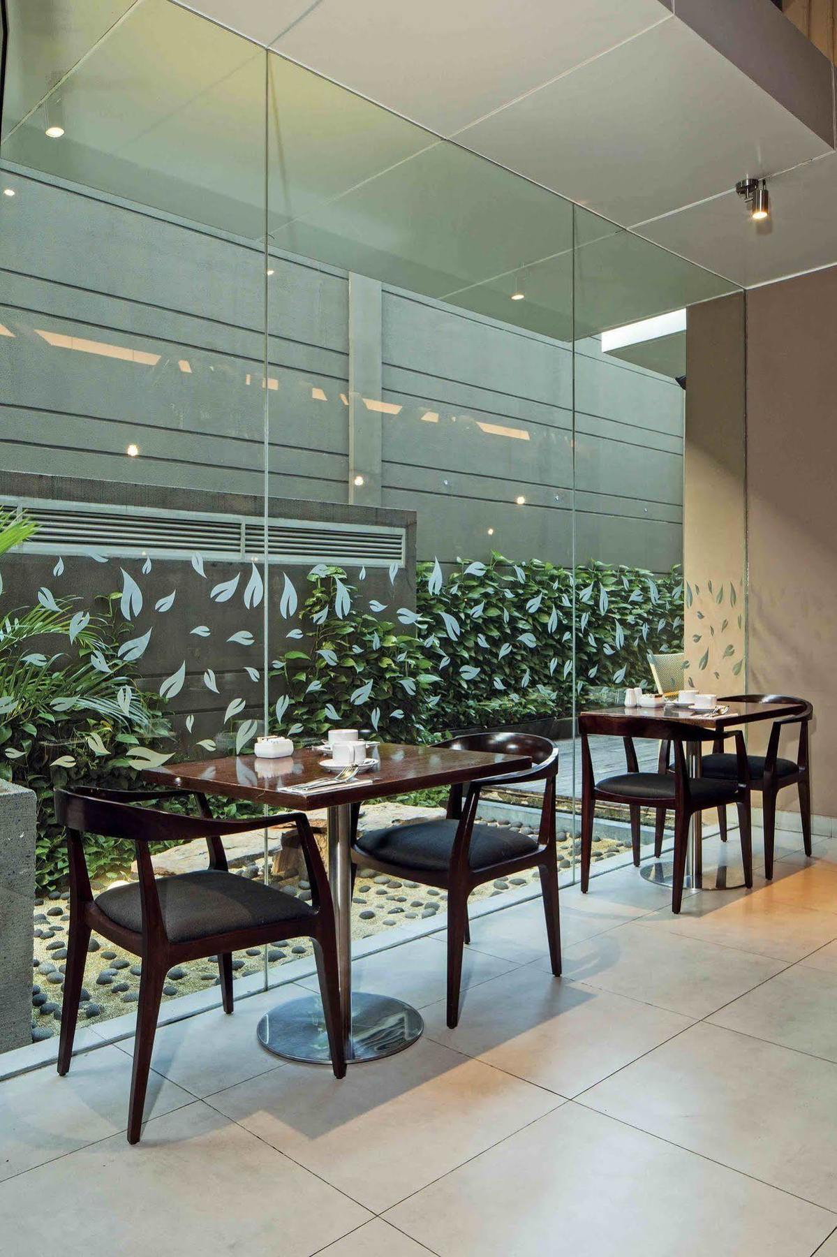 Midtown Hotel Surabaya Ngoại thất bức ảnh