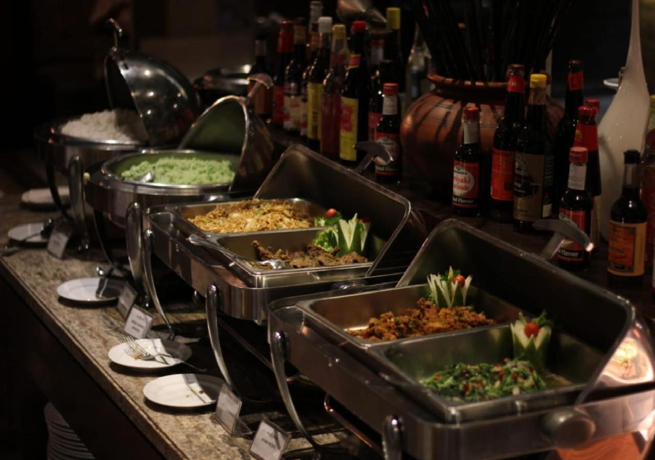 Midtown Hotel Surabaya Ngoại thất bức ảnh